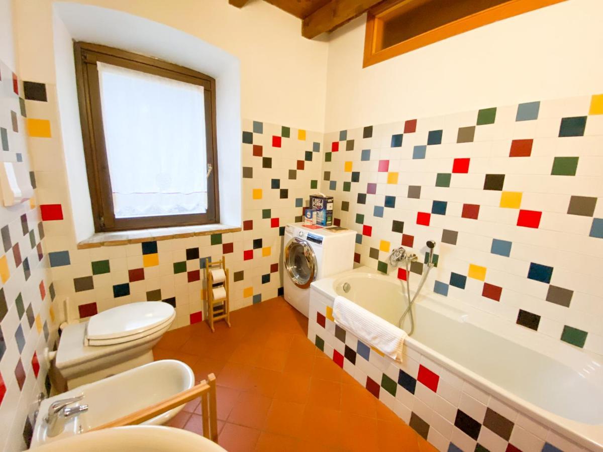 Casa Vacanze Di Arlecchino 圣焦万尼比亚恩科 外观 照片
