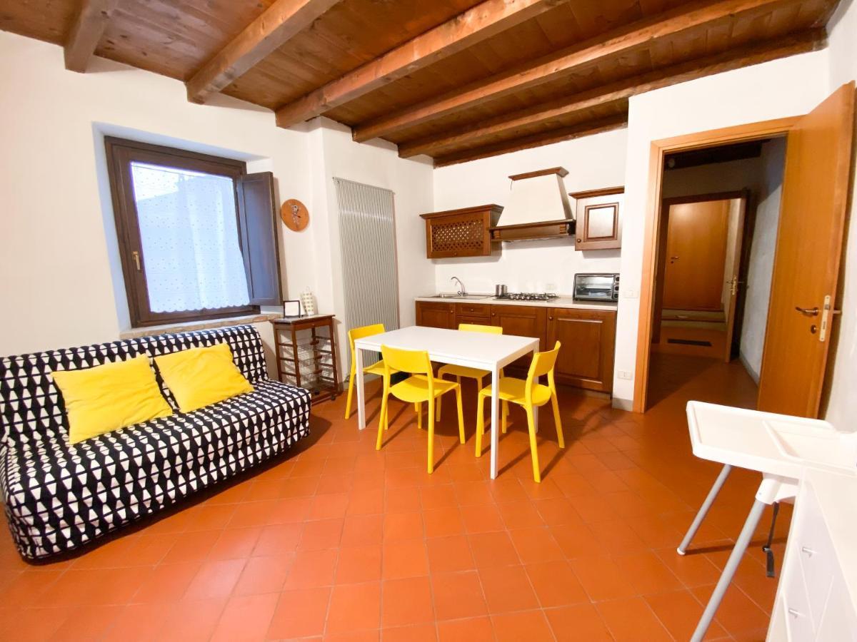 Casa Vacanze Di Arlecchino 圣焦万尼比亚恩科 外观 照片